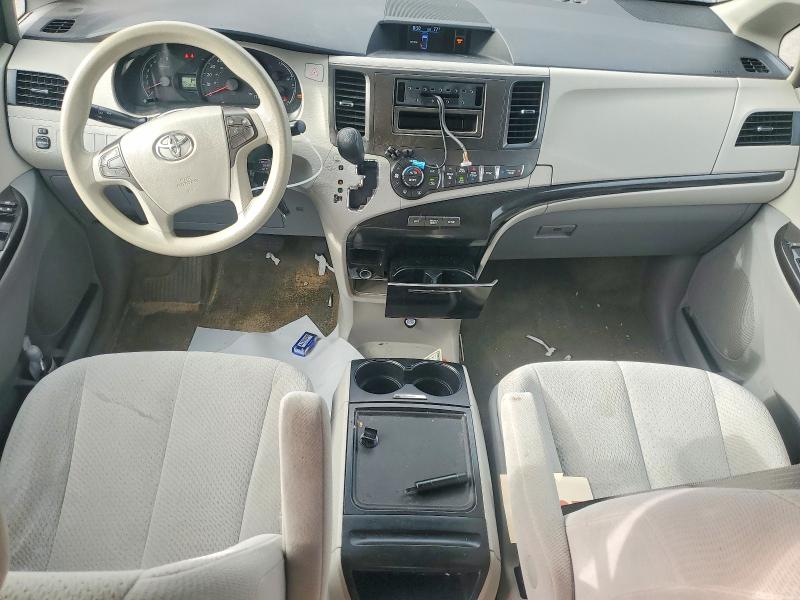 2013 Toyota Sienna მანქანა იყიდება აუქციონზე, vin: 5TDKK3DC6DS360238, აუქციონის ნომერი: 67176806