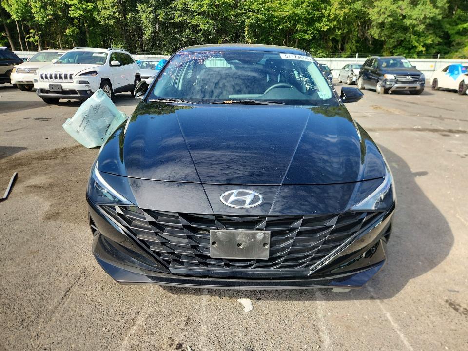 67779566 :رقم المزاد ، KMHLM4AG8PU372351 vin ، 2023 Hyundai Elantra مزاد بيع