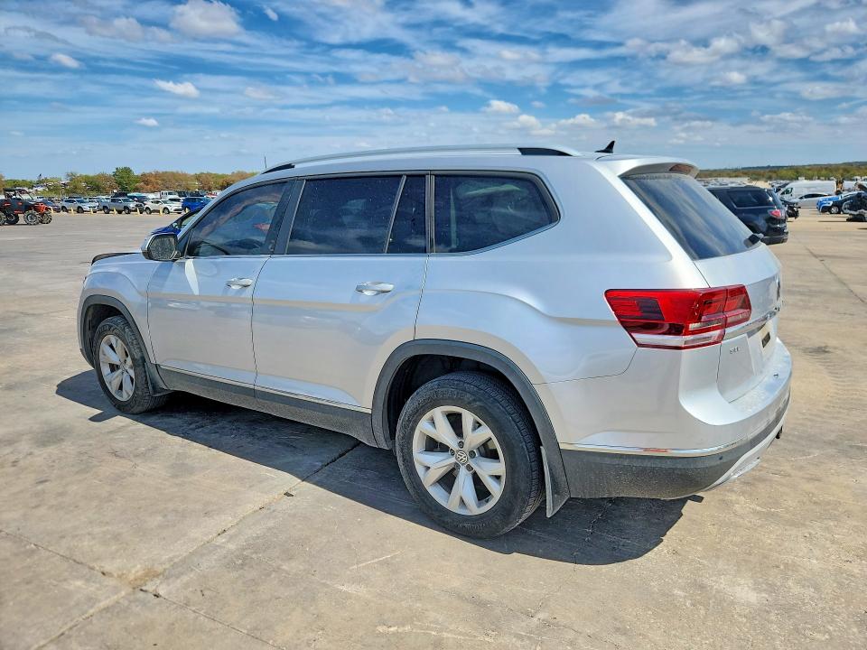 70886716 :رقم المزاد ، 1V2ER2CA4JC519868 vin ، 2018 Volkswagen Atlas مزاد بيع