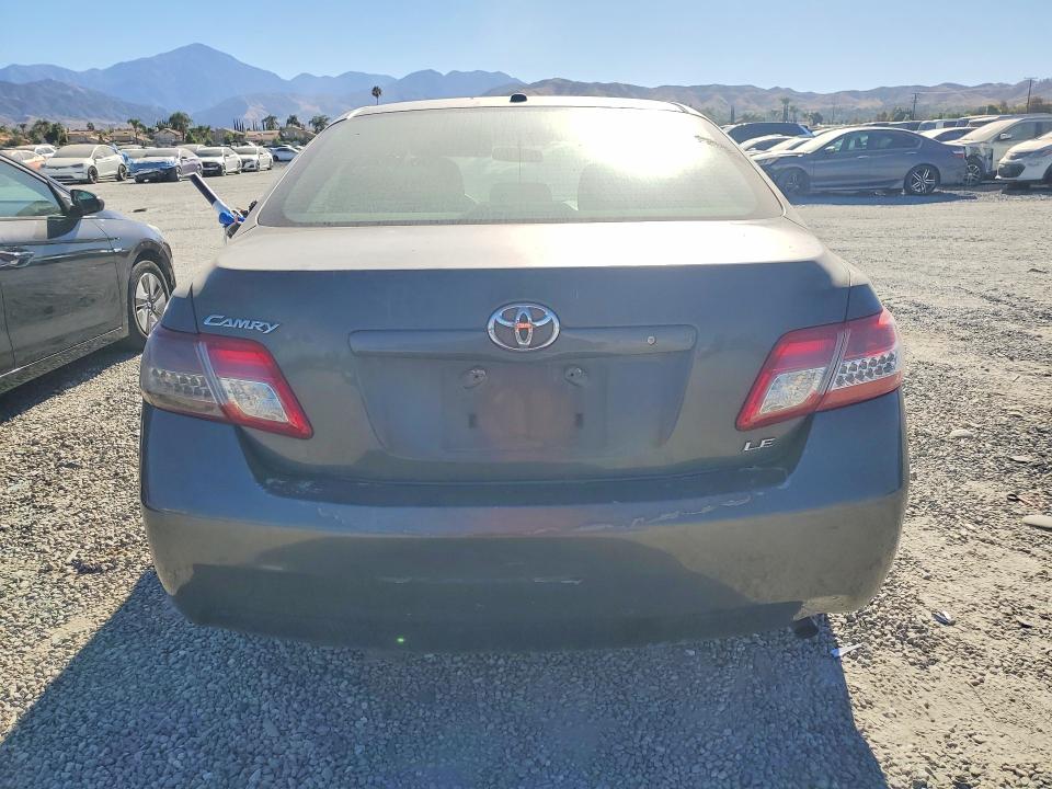 67503586 :رقم المزاد ، 4T1BF3EK4BU176916 vin ، 2011 Toyota Camry مزاد بيع