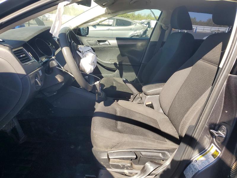 68334856 :رقم المزاد ، 3VWLA7AJ3FM418596 vin ، 2015 Volkswagen Jetta مزاد بيع