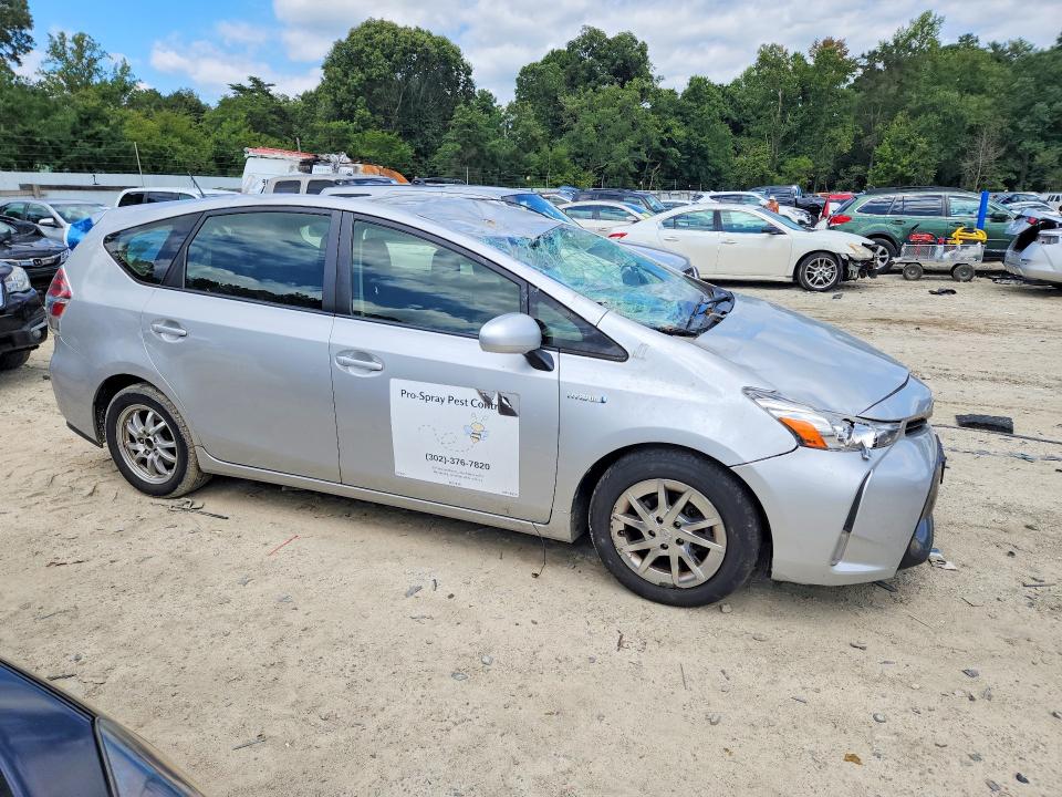 68001056 :رقم المزاد ، JTDZN3EU7HJ061812 vin ، 2017 Toyota Prius V مزاد بيع