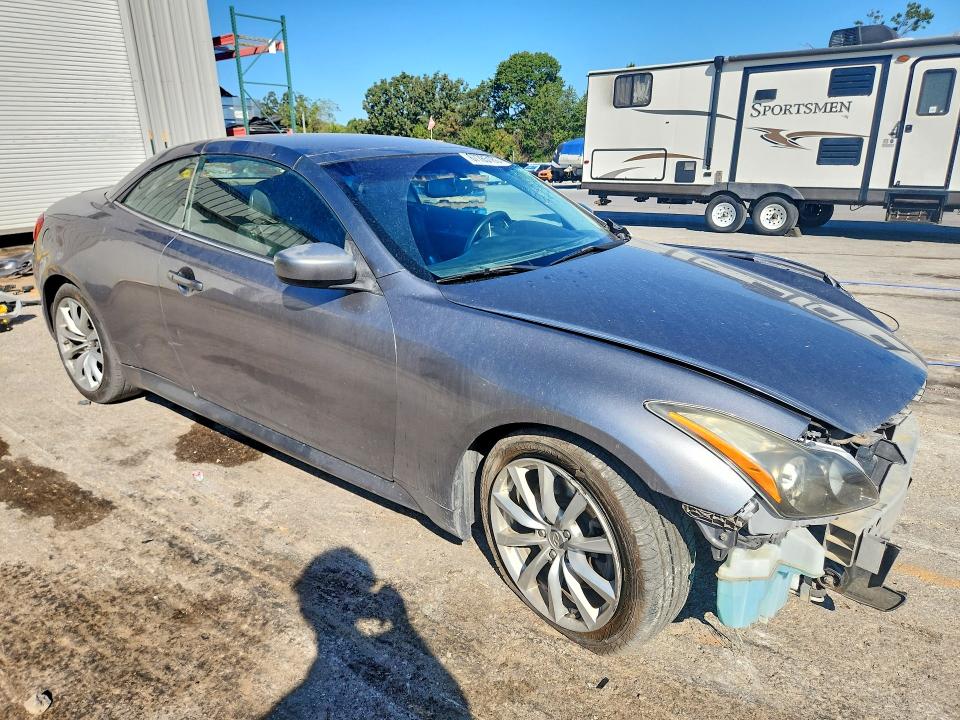 67785186 :رقم المزاد ، JN1CV6FEXBM951731 vin ، 2011 Infiniti G37 Convertible مزاد بيع