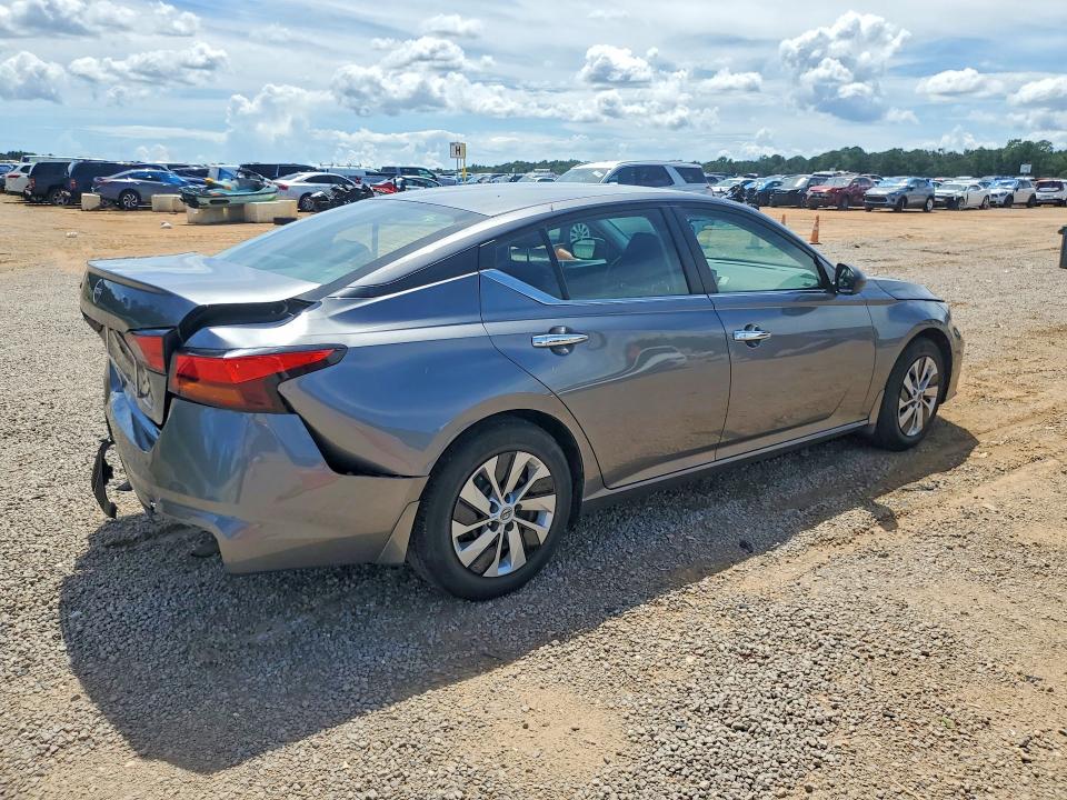 67010396 :رقم المزاد ، 1N4BL4BV9RN330404 vin ، 2024 Nissan Altima مزاد بيع