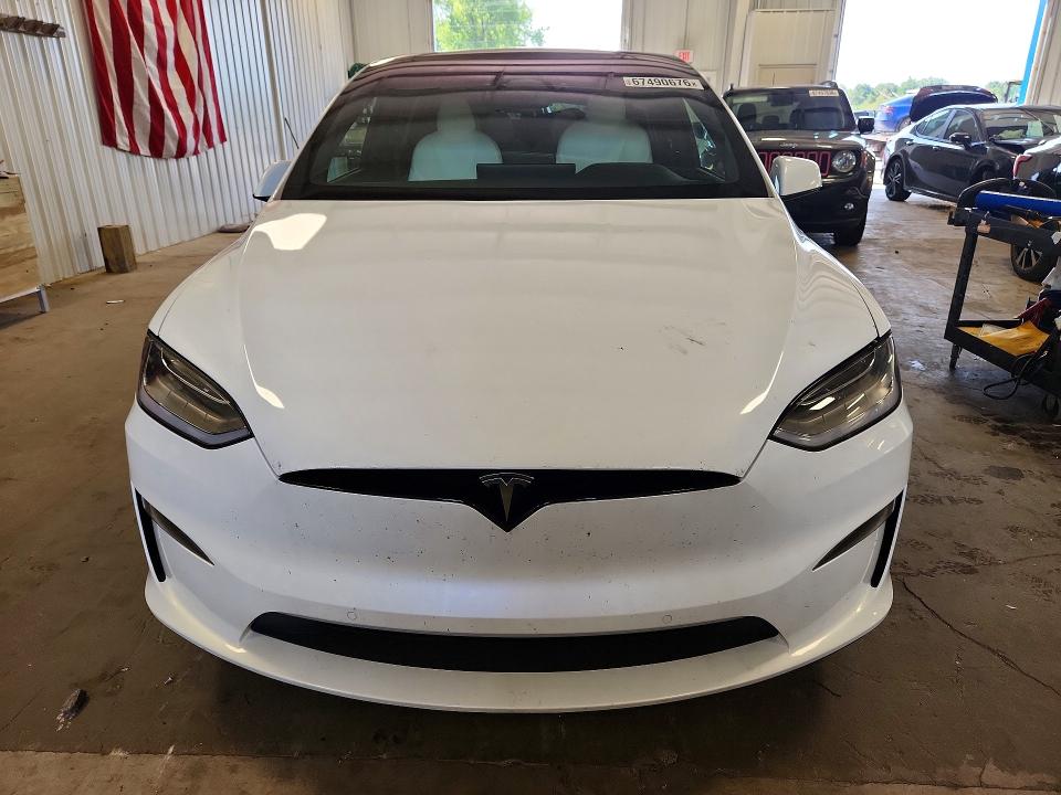 Продажа на аукционе авто 2022 Tesla Model X, vin: 7SAXCBE51NF356992, номер лота: 67490676
