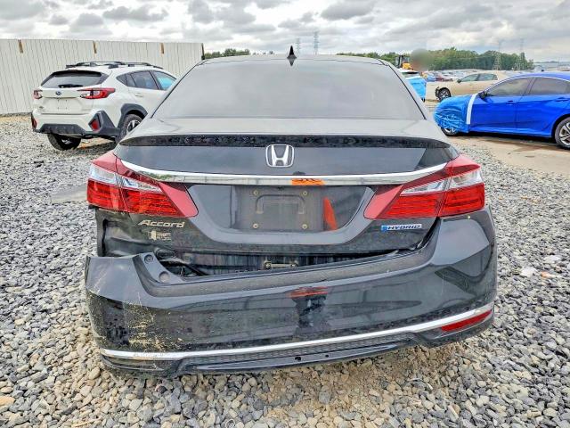 Продаж на аукціоні авто 2017 Honda Accord, vin: JHMCR6F34HC001054, номер лоту: 70176046