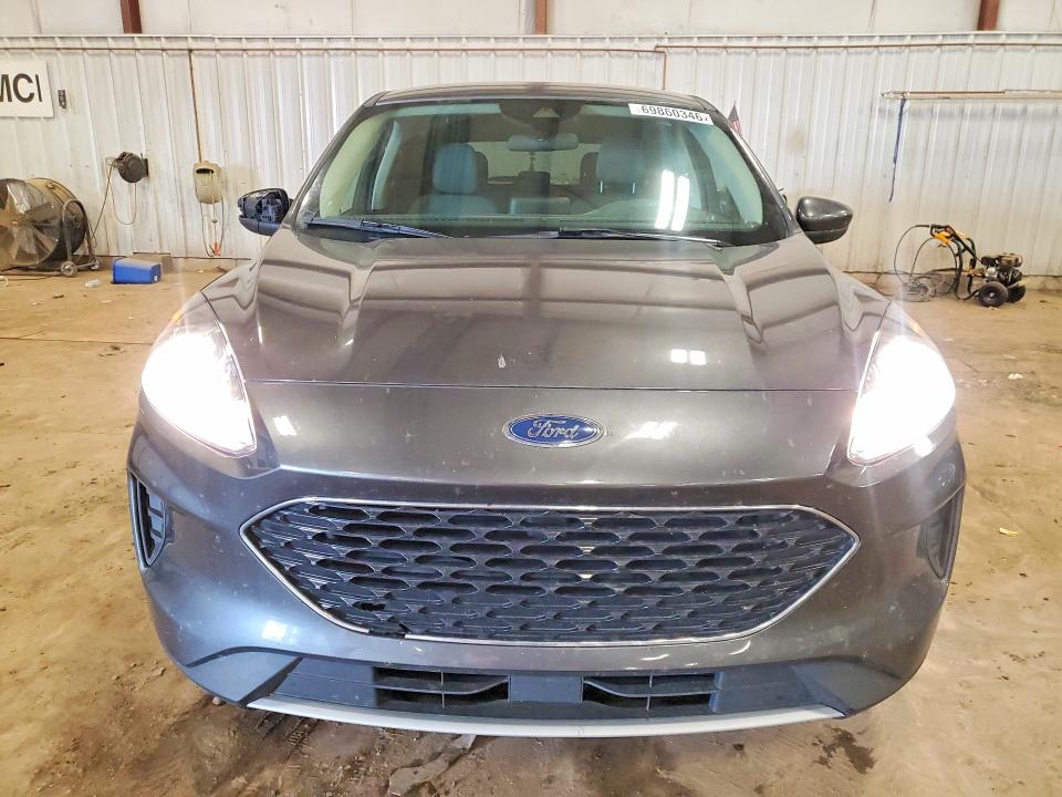 Продажа на аукционе авто 2020 Ford Escape, vin: 1FMCU9G65LUB64711, номер лота: 69860346