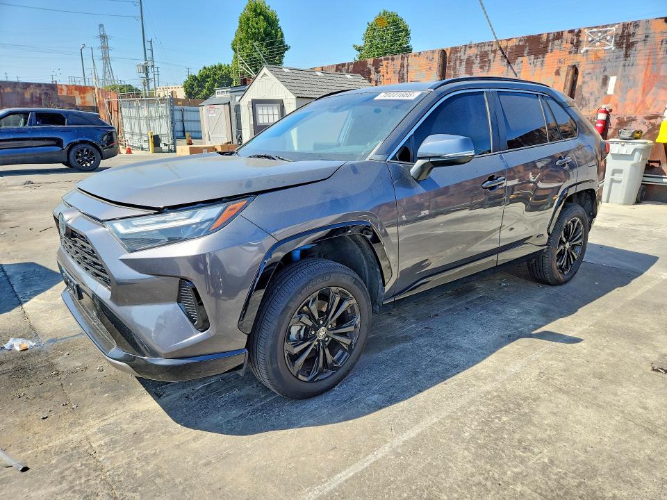 2022 Toyota Rav4 მანქანა იყიდება აუქციონზე, vin: 4T3T6RFV1NU066966, აუქციონის ნომერი: 70441666