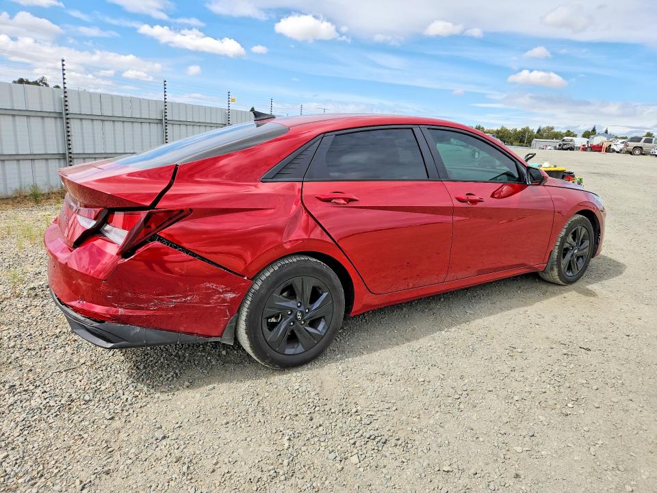 2022 Hyundai Elantra მანქანა იყიდება აუქციონზე, vin: KMHLS4AG4NU370437, აუქციონის ნომერი: 67487316