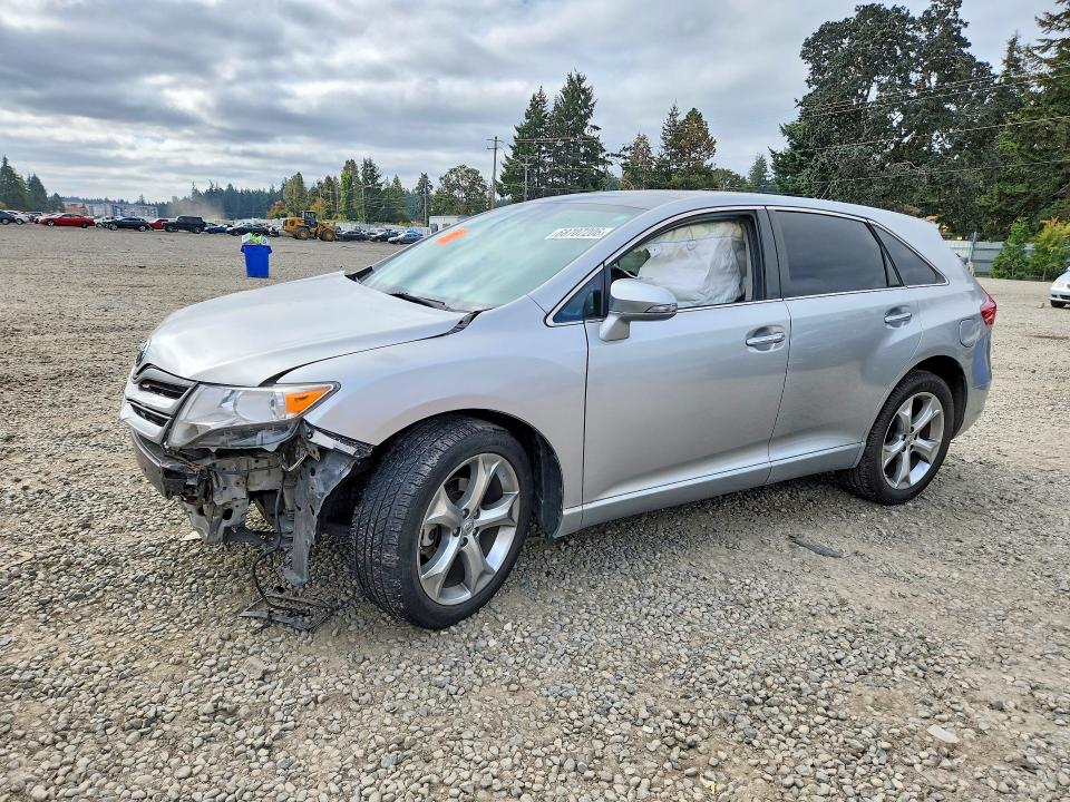 68707206 :رقم المزاد ، 4T3ZK3BB7FU074666 vin ، 2015 Toyota Venza مزاد بيع