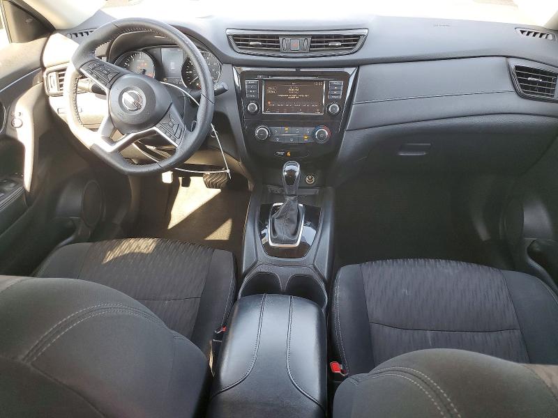 2018 Nissan Rogue მანქანა იყიდება აუქციონზე, vin: 5N1AT2MV1JC830737, აუქციონის ნომერი: 69814246