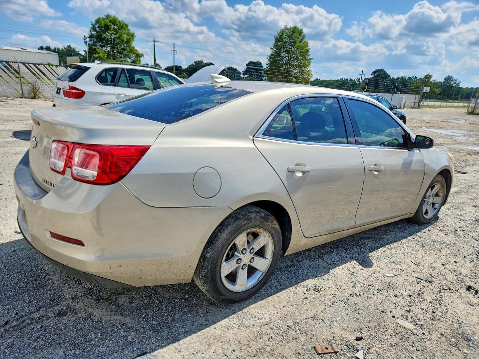 69010106 :رقم المزاد ، 1G11C5SL9FF236306 vin ، 2015 Chevrolet Malibu مزاد بيع