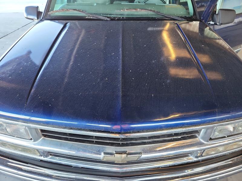 Продажа на аукционе авто 1999 Chevrolet Suburban, vin: 1GNEC16R7XJ434775, номер лота: 70560466