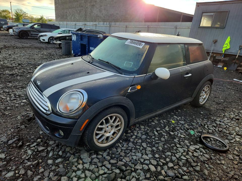 Продажа на аукционе авто 2008 Mini Cooper, vin: WMWMF33558TT62860, номер лота: 70666896