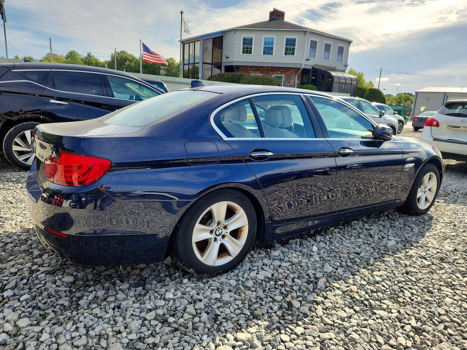 2012 Bmw 528 მანქანა იყიდება აუქციონზე, vin: WBAXH5C56CC595111, აუქციონის ნომერი: 70024606