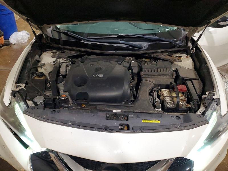 70738176 :رقم المزاد ، 1N4AA6AP3HC408833 vin ، 2017 Nissan Maxima مزاد بيع