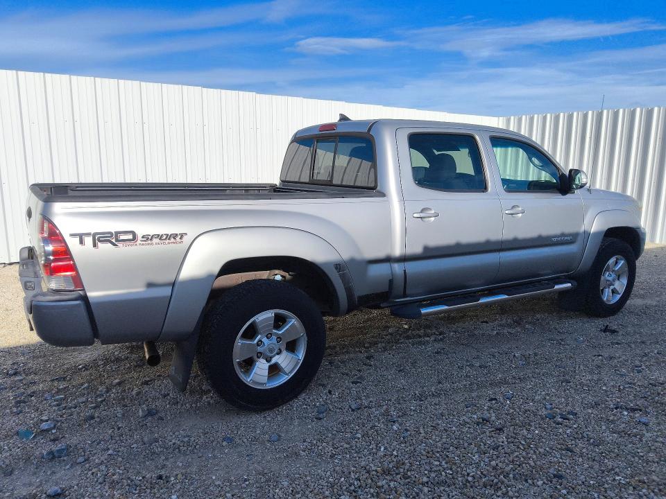 2015 Toyota Tacoma მანქანა იყიდება აუქციონზე, vin: 5TFMU4FNXFX036505, აუქციონის ნომერი: 70498776