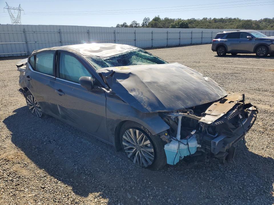 69093936 :رقم المزاد ، 1N4BL4DVXTN336054 vin ، 2026 Nissan Altima مزاد بيع