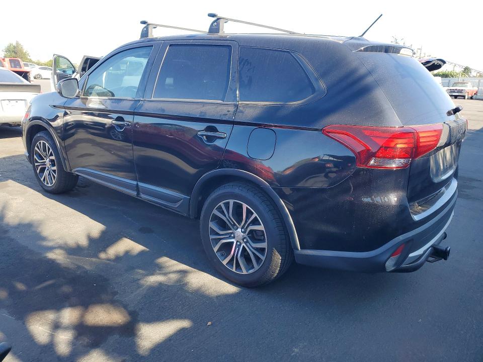 Продаж на аукціоні авто 2016 Mitsubishi Outlander, vin: JA4AZ3A31GZ035764, номер лоту: 69390996