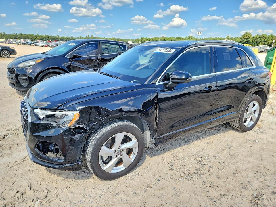 2020 Audi Q3 მანქანა იყიდება აუქციონზე, vin: WA1AECF35L1047266, აუქციონის ნომერი: 68731266