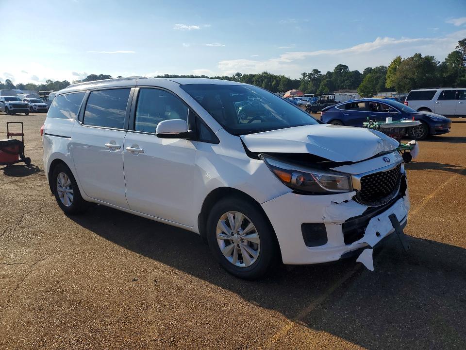 67830136 :رقم المزاد ، KNDMB5C16G6216620 vin ، 2016 Kia Sedona مزاد بيع