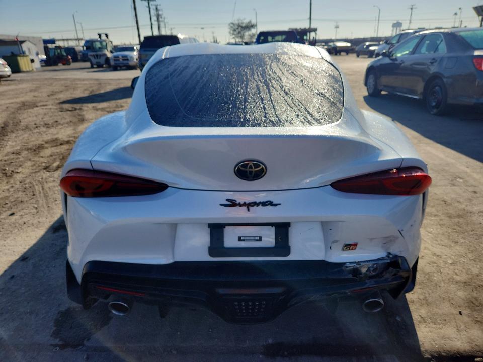 70298116 :رقم المزاد ، WZ1DB2G06PW060130 vin ، 2023 Toyota Gr Supra مزاد بيع