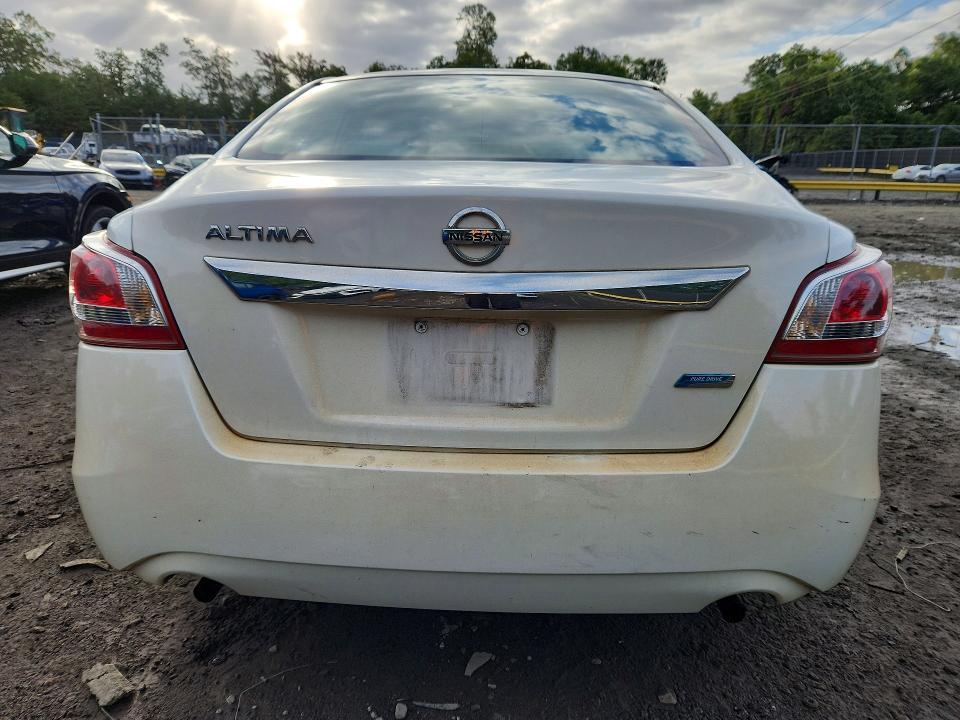 2013 Nissan Altima მანქანა იყიდება აუქციონზე, vin: 1N4AL3AP2DC163414, აუქციონის ნომერი: 70124416