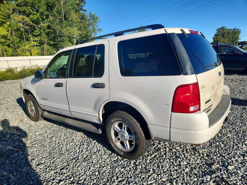 2004 Ford Explorer მანქანა იყიდება აუქციონზე, vin: 1FMDU73E84ZB34483, აუქციონის ნომერი: 69878386