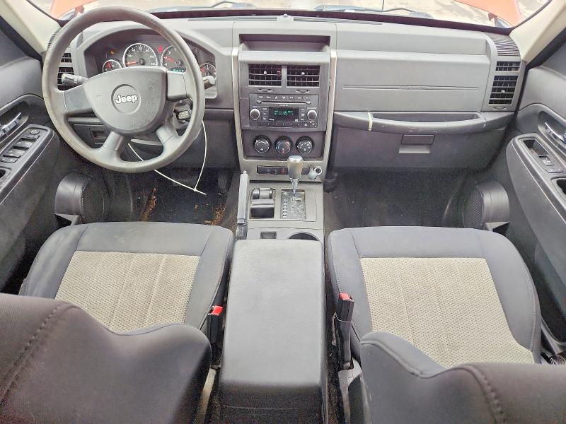 69344836 :رقم المزاد ، 1J8GN28K09W533132 vin ، 2009 Jeep Liberty مزاد بيع