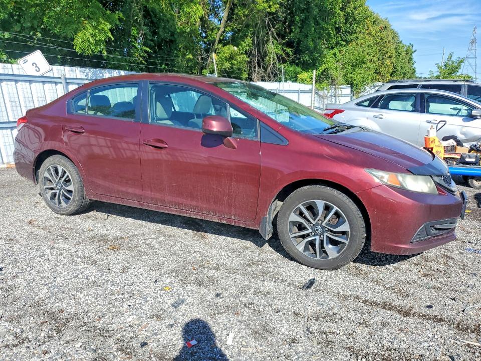 Продажа на аукционе авто 2013 Honda Civic, vin: 2HGFB2F55DH011744, номер лота: 68146736
