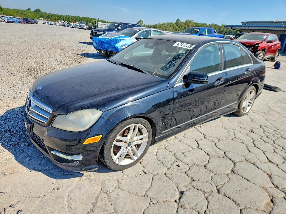 Продаж на аукціоні авто 2013 Mercedes-benz C, vin: WDDGF8AB2DA766992, номер лоту: 67479426