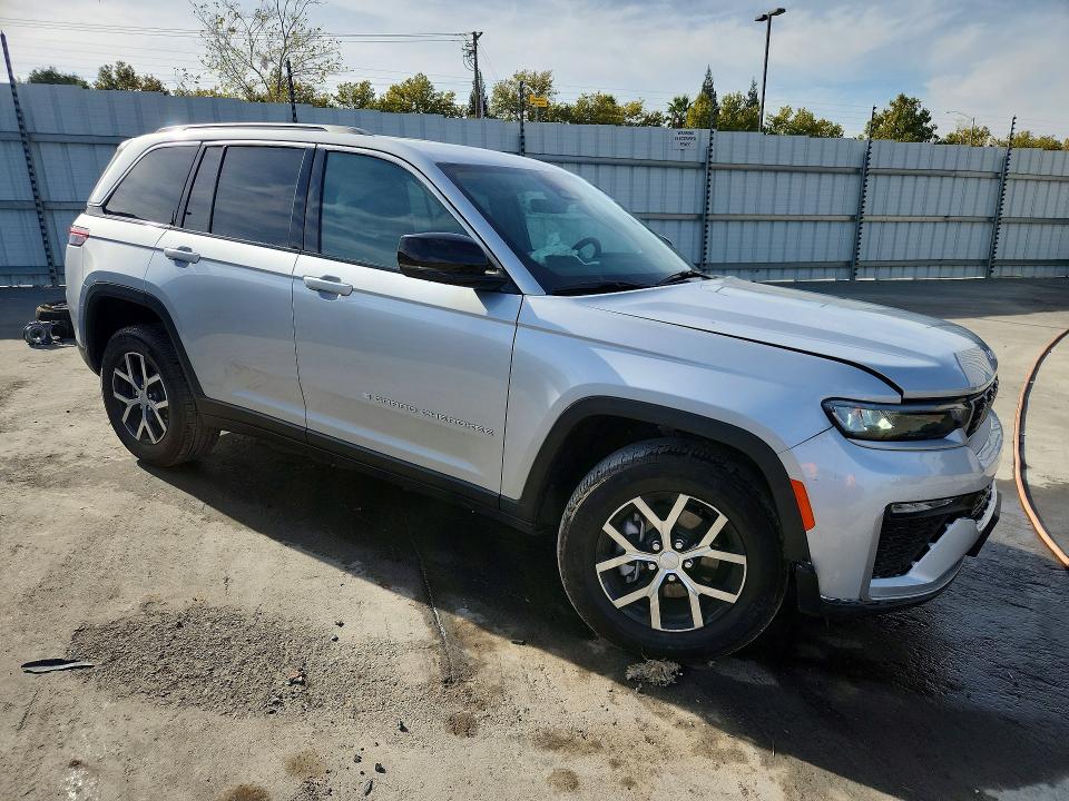 Продажа на аукционе авто 2026 Jeep Grand Cherokee, vin: 1C4RJHBR5TC251971, номер лота: 70558226