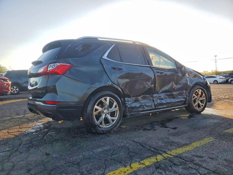 69745486 :رقم المزاد ، 2GNAXKEX1J6219549 vin ، 2018 Chevrolet Equinox مزاد بيع