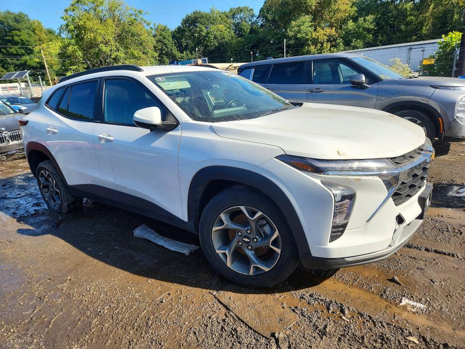 68949306 :رقم المزاد ، KL77LHEP2SC080118 vin ، 2025 Chevrolet Trax 1lt مزاد بيع