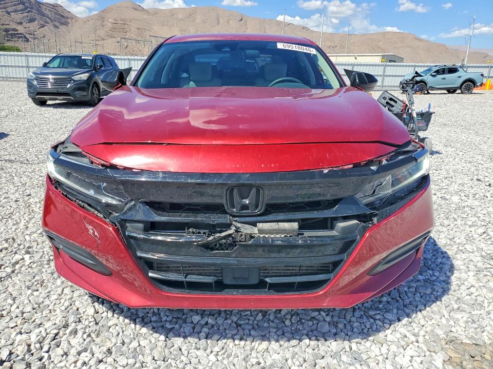 Продажа на аукционе авто 2018 Honda Accord, vin: 1HGCV1F11JA266631, номер лота: 69518046