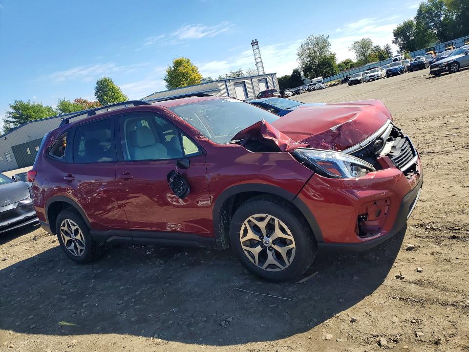 70812296 :رقم المزاد ، JF2SKAJC5LH483557 vin ، 2020 Subaru Forester مزاد بيع