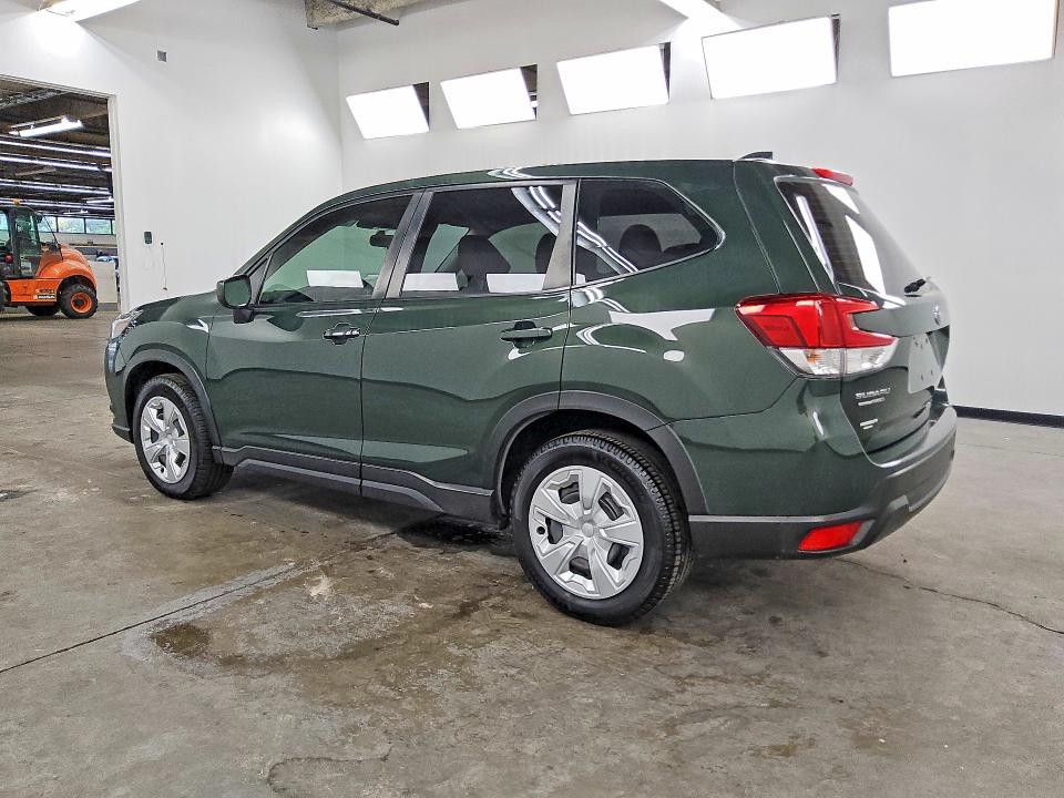 Продажа на аукционе авто 2023 Subaru Forester, vin: JF2SKAAC6PH446328, номер лота: 69227916
