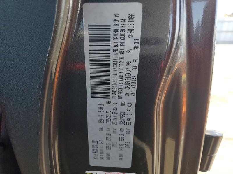 2017 Jeep Wrangler Unlimited მანქანა იყიდება აუქციონზე, vin: 1C4HJWFG3HL620147, აუქციონის ნომერი: 69538436