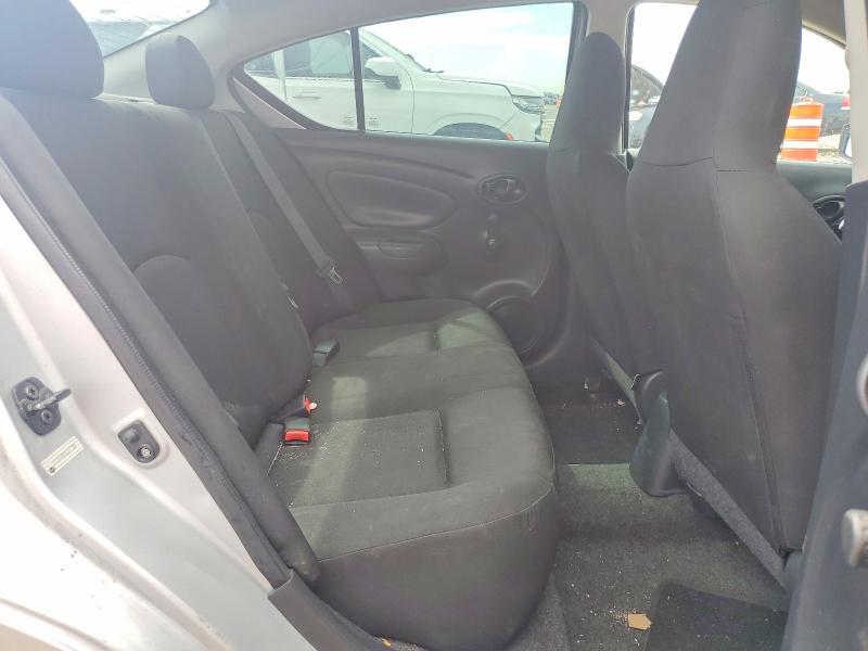 68241426 :رقم المزاد ، 3N1CN7APXGL877789 vin ، 2016 Nissan Versa مزاد بيع