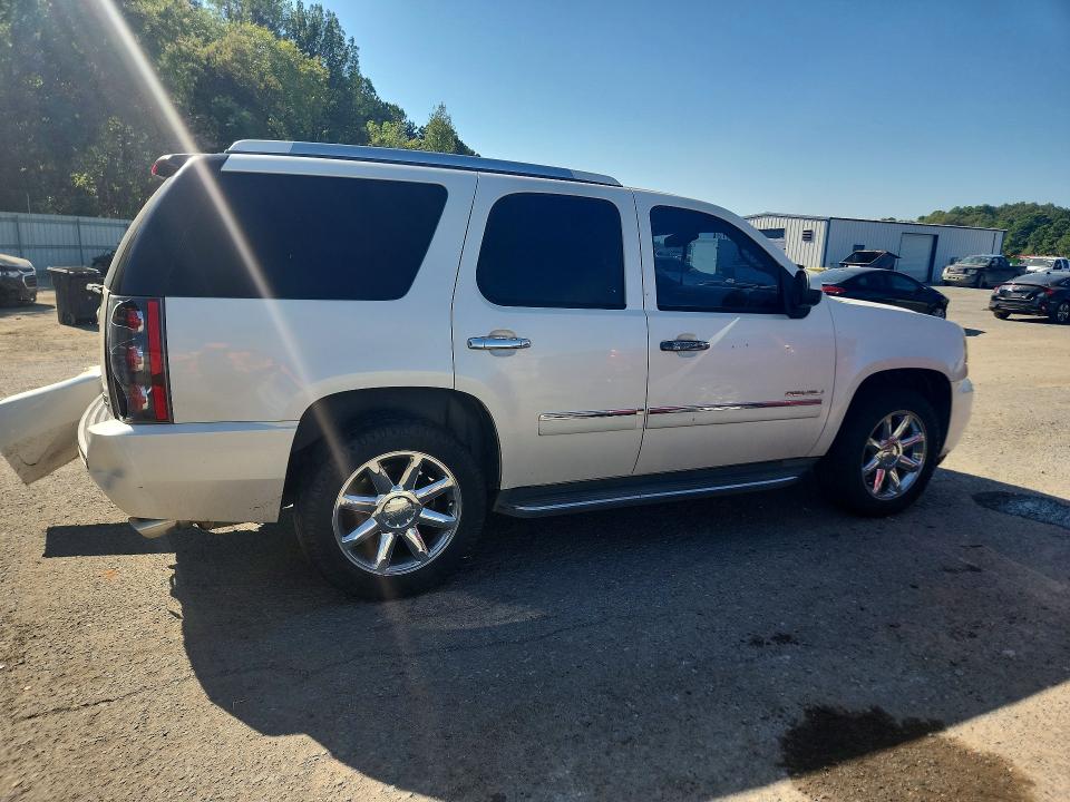 68784656 :رقم المزاد ، 1GKS1EEF7BR255022 vin ، 2011 Gmc Yukon مزاد بيع