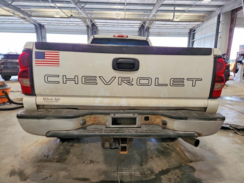 2005 Chevrolet Silverado მანქანა იყიდება აუქციონზე, vin: 1GCEK14V55Z223052, აუქციონის ნომერი: 68945996