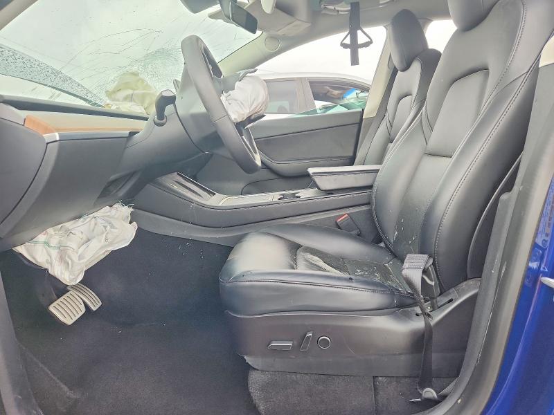 68063716 :رقم المزاد ، 7SAYGDEF0NF345494 vin ، 2022 Tesla Model Y مزاد بيع