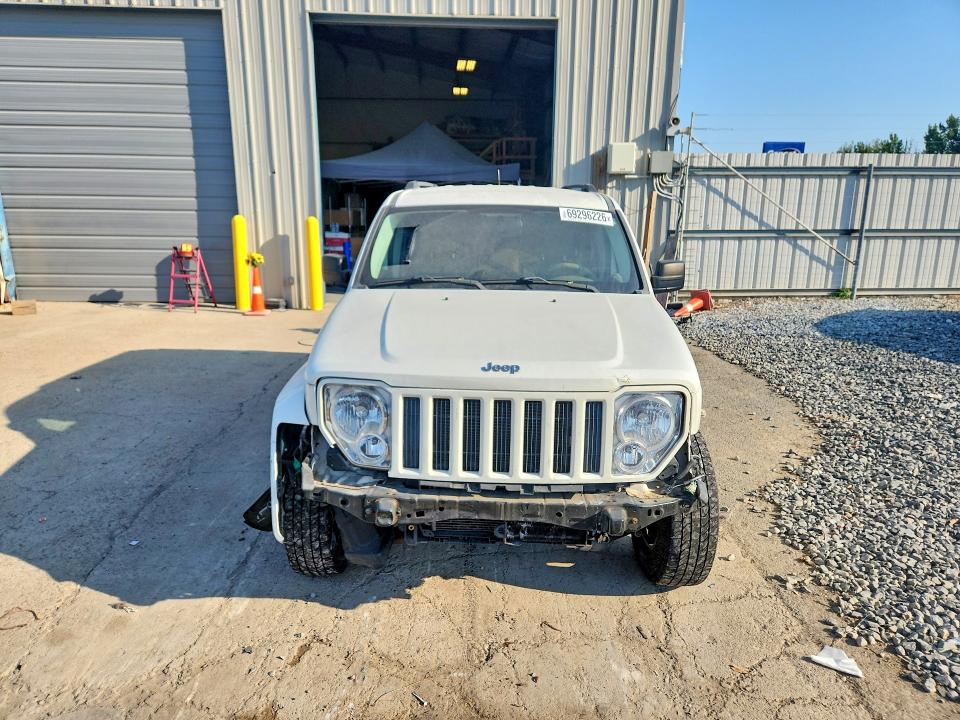 2010 Jeep Liberty მანქანა იყიდება აუქციონზე, vin: 1J4PP2GKXAW112276, აუქციონის ნომერი: 69296226