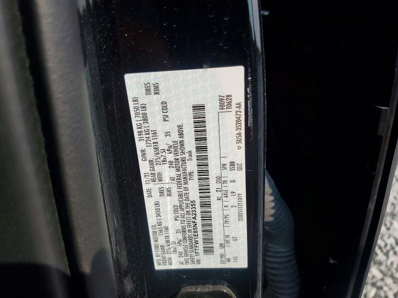 67693496 :رقم المزاد ، 1FTFW1E85NFA23355 vin ، 2022 Ford F150 مزاد بيع