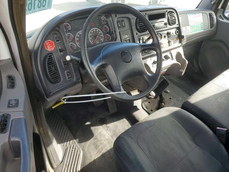 Продажа на аукционе авто 2017 Frht - Freightliner M2, vin: 1FVACWDT8CHBK2234, номер лота: 68169006