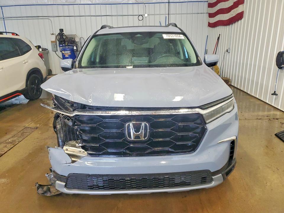 Продажа на аукционе авто 2023 Honda Pilot, vin: 5FNYG1H72PB048942, номер лота: 70531056