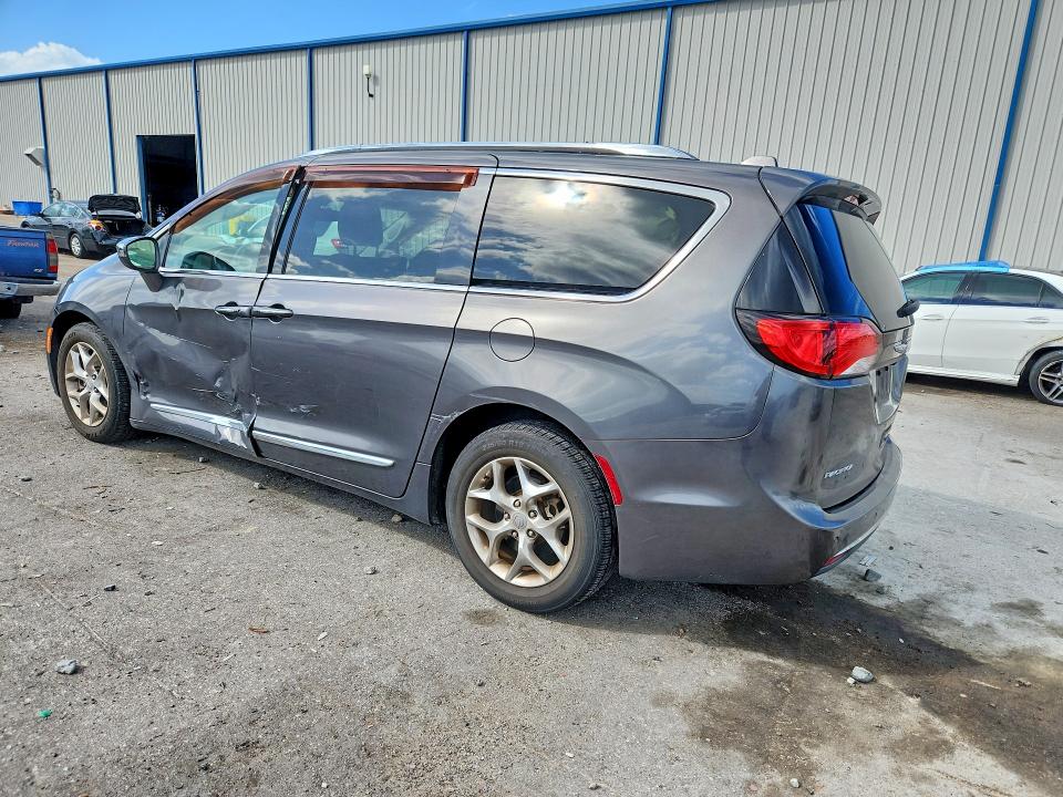 2017 Chrysler Pacifica მანქანა იყიდება აუქციონზე, vin: 2C4RC1GG7HR531365, აუქციონის ნომერი: 69114946