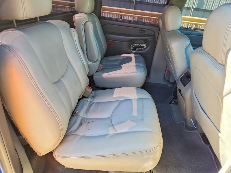 2004 Chevrolet Silverado მანქანა იყიდება აუქციონზე, vin: 2GCEK13T141372730, აუქციონის ნომერი: 70453526