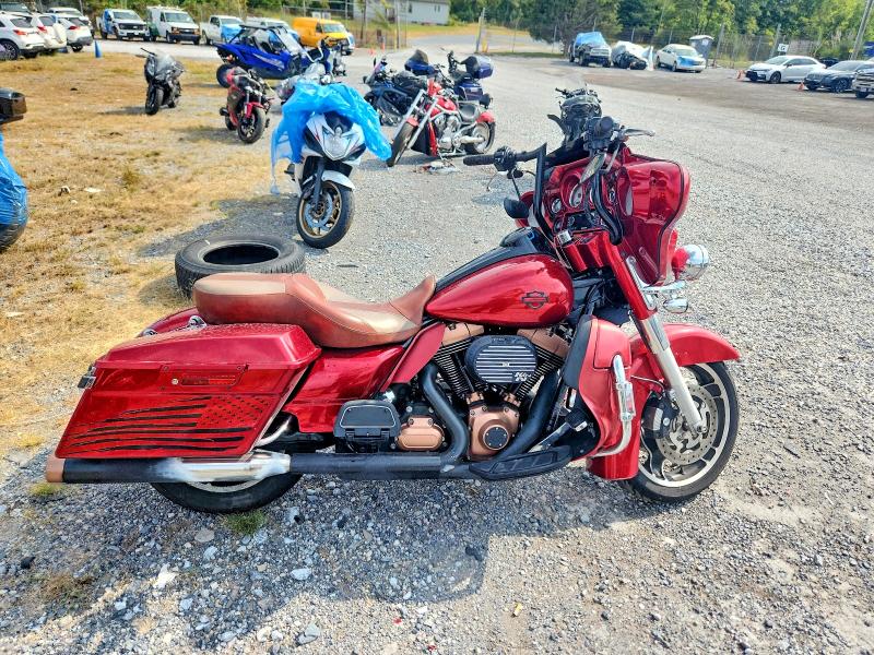 67418756 :رقم المزاد ، 1HD1KBM11DB660554 vin ، 2013 Harley-davidson Flhx مزاد بيع