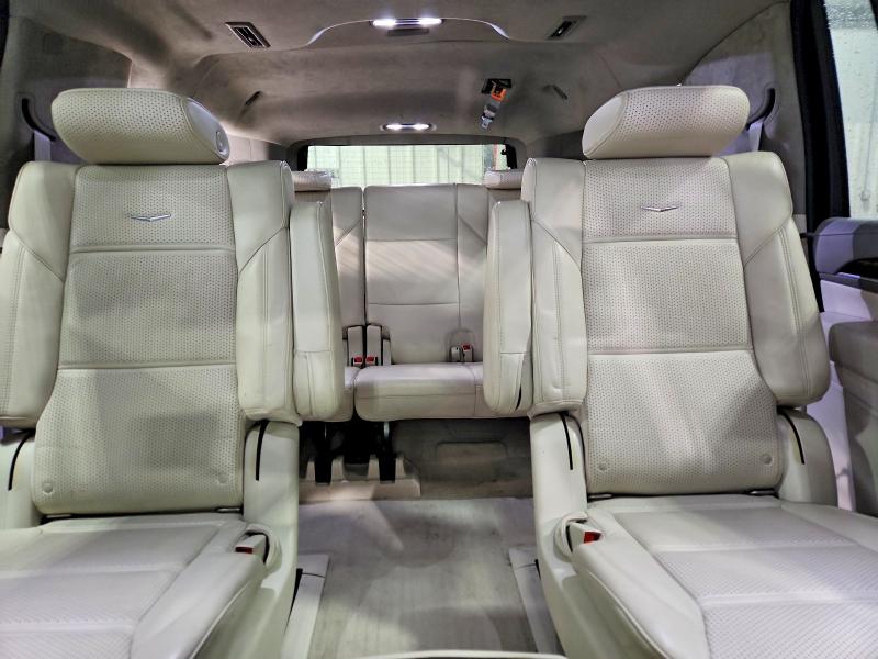 70970366 :رقم المزاد ، 1GYS4RKL2MR437387 vin ، 2021 Cadillac Escalade مزاد بيع